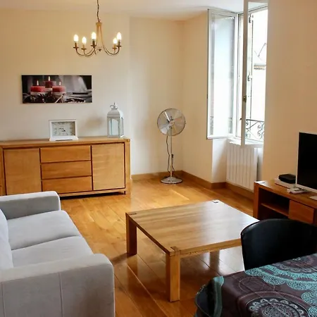 Un Joli Pied A Terre Apartment Montignac-Lascaux Exterior photo